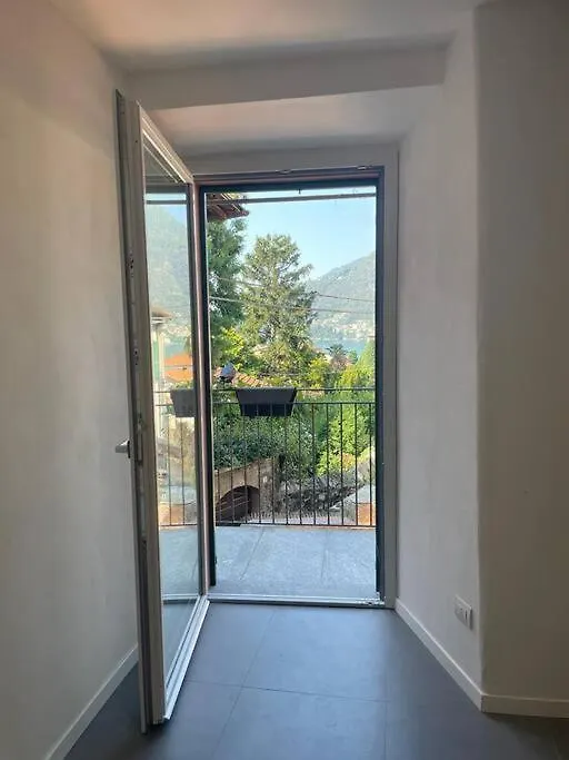 Un Balcone Sul Lago Torno Apartment