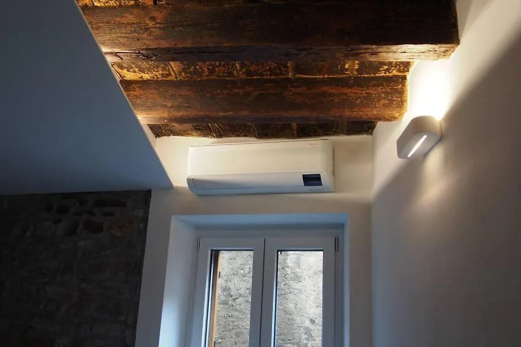 Un Balcone Sul Lago Torno Itália