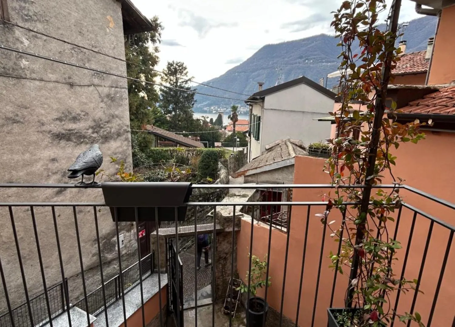 Apartment Un Balcone Sul Lago Torno